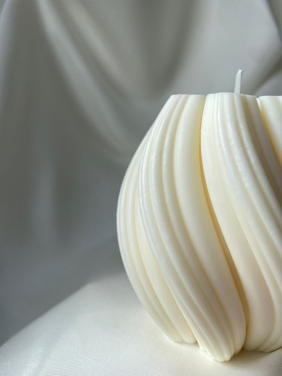 WAVE BALL CANDLE 7x8.6cm